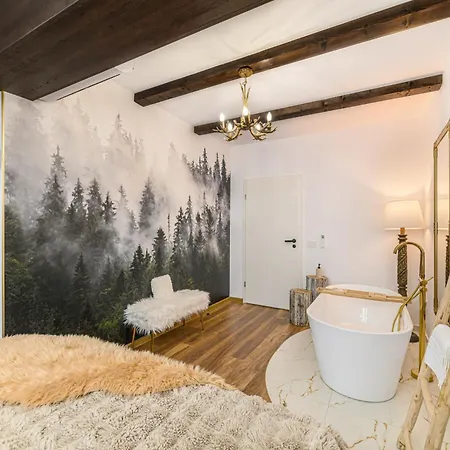 Apartment Mountain & Sunset View - Bathtub - Parking *