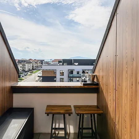 Apartment Mountain & Sunset View - Bathtub - Parking Brasov